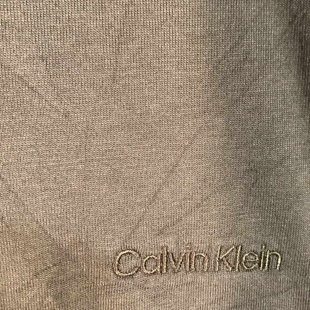 Calvin Klein (M) - Picture 3 of 11